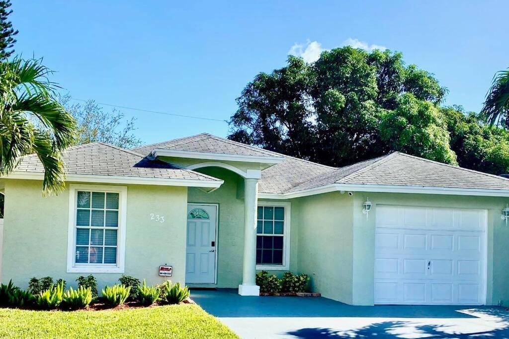 דלריי ביץ' Spacious Home Near Downtown & The Beach מראה חיצוני תמונה